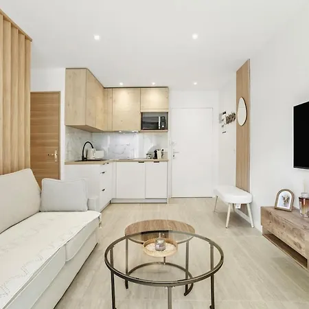 La Regina - Downtown, Terrace, Parking شقة